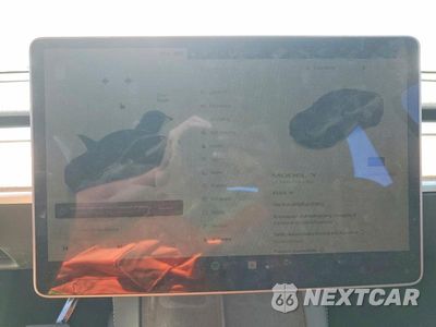 Zdjęcie 9 z 13 samochodu: 2025 TESLA MODEL Y VIN:7SAYGDED1SF311932 - miniatura