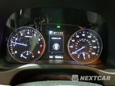 Zdjęcie 9 z 12 samochodu: 2017 HYUNDAI ELANTRA LIMITED VIN:KMHD84LF6HU284171 - miniatura