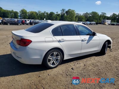 Trzecie zdjęcie samochodu z tyłu: 2018 BMW 330 XI VIN:WBA8D9C50JEB35793 - miniatura
