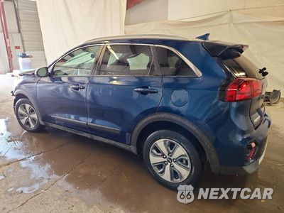 Czwarte zdjęcie samochodu z boku: 2020 KIA NIRO LX VIN:KNDCB3LC9L5427182 - miniatura