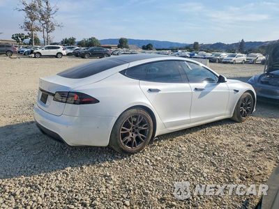 Trzecie zdjęcie samochodu z tyłu: 2022 TESLA MODEL S VIN:5YJSA1E56NF493031 - miniatura