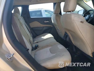 Zdjęcie 11 z 13 samochodu: 2015 JEEP CHEROKEE SPORT VIN:1C4PJLAB0FW720854 - miniatura