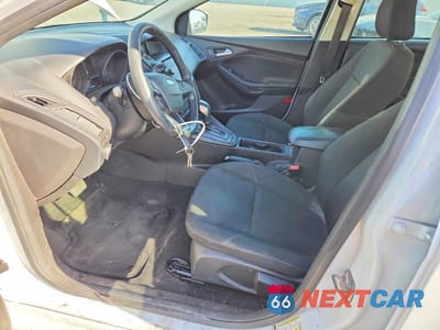Zdjęcie 7 z 12 samochodu: 2016 FORD FOCUS SE VIN:1FADP3F26GL306299 - miniatura