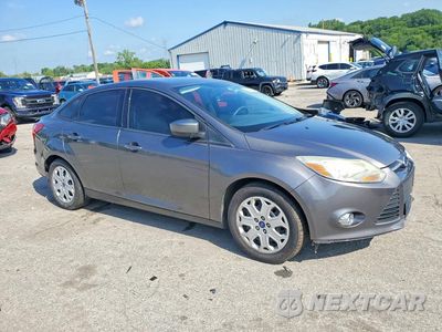 Czwarte zdjęcie samochodu z boku: 2012 FORD FOCUS SE VIN:1FAHP3F24CL478293 - miniatura