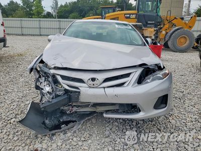 Piąte zdjęcie samochodu w środku: 2012 TOYOTA COROLLA LE VIN:2T1BU4EE2CC837724 - miniatura