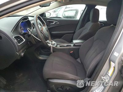 Zdjęcie 7 z 12 samochodu: 2015 CHRYSLER 200 LIMITED VIN:1C3CCCAB2FN541699 - miniatura