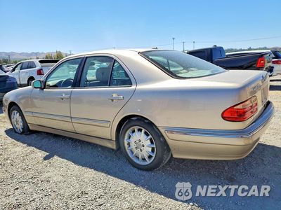 Drugie zdjęcie samochodu z przodu: 2000 MERCEDES-BENZ E 320 VIN:WDBJF65J1YB164220 - miniatura