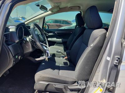 Zdjęcie 7 z 12 samochodu: 2019 HONDA FIT LX VIN:3HGGK5H43KM736168 - miniatura