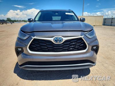 Piąte zdjęcie samochodu w środku: 2021 TOYOTA HIGHLANDER HYBRID XLE VIN:5TDGARAH9MS008752 - miniatura