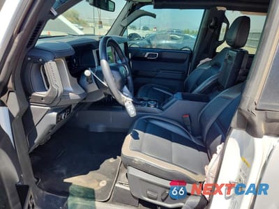 Zdjęcie 7 z 13 samochodu: 2025 FORD BRONCO OUTER BANKS VIN:1FMEE8BP6SLA84970 - miniatura