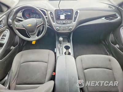 Zdjęcie 8 z 13 samochodu: 2020 CHEVROLET MALIBU LT VIN:1G1ZD5ST0LF107172 - miniatura