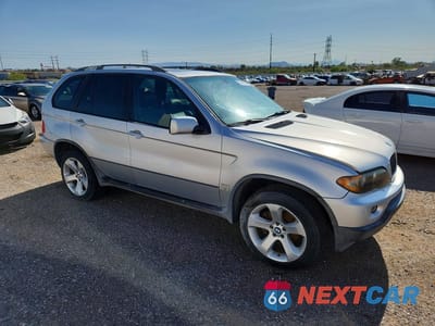 Czwarte zdjęcie samochodu z boku: 2004 BMW X5 3.0I VIN:5UXFA13594LU21917 - miniatura