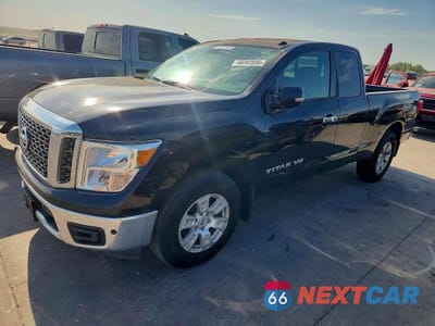 2018 NISSAN TITAN SV 1N6AA1C66JN511012 - główne zdjęcie licytacji z USA - miniatura