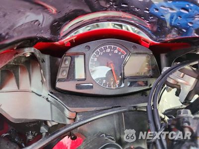 Zdjęcie 7 z 8 samochodu: 2024 HONDA CBR600 RR VIN:JH2PC40J8RK100541 - miniatura