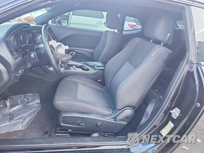 Zdjęcie 7 z 12 samochodu: 2018 DODGE CHALLENGER SXT VIN:2C3CDZAG1JH279557 - miniatura