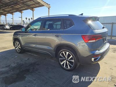 Drugie zdjęcie samochodu z przodu: 2024 VOLKSWAGEN TAOS SE VIN:3VVSX7B20RM063543 - miniatura
