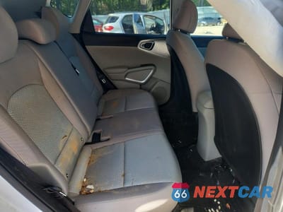 Zdjęcie 10 z 12 samochodu: 2025 KIA SOUL LX VIN:KNDJ23AU6S7948253 - miniatura