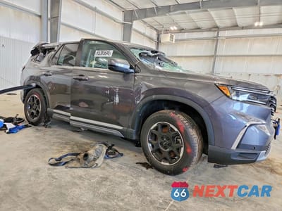 Czwarte zdjęcie samochodu z boku: 2025 HONDA PILOT EXL VIN:5FNYG1H46SB109708 - miniatura