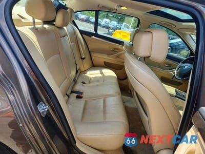 Zdjęcie 10 z 12 samochodu: 2013 BMW 528 XI VIN:WBAXH5C57DD111443 - miniatura
