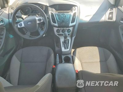 Zdjęcie 8 z 12 samochodu: 2014 FORD FOCUS SE VIN:1FADP3K24EL288050 - miniatura