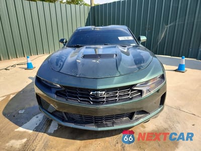 Piąte zdjęcie samochodu w środku: 2020 CHEVROLET CAMARO LZ VIN:1G1FF1R77L0105386 - miniatura