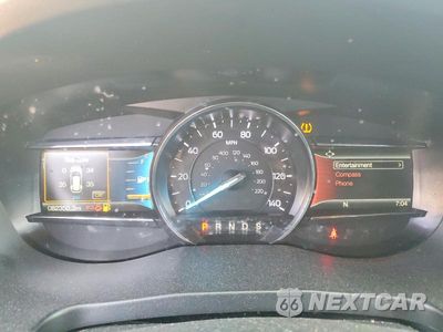 Zdjęcie 9 z 14 samochodu: 2018 FORD EXPLORER XLT VIN:1FM5K8D80JGC04722 - miniatura