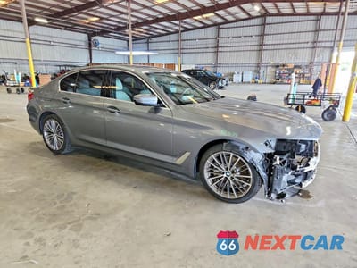 Czwarte zdjęcie samochodu z boku: 2020 BMW 530 I VIN:WBAJR3C00LWW54938 - miniatura