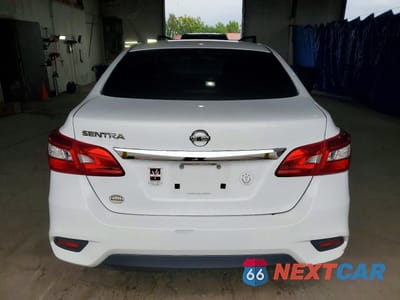 Zdjęcie 6 z 12 samochodu: 2016 NISSAN SENTRA S VIN:3N1AB7AP1GY258257 - miniatura