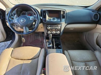 Zdjęcie 8 z 12 samochodu: 2014 NISSAN MAXIMA 3.5 SV VIN:1N4AA5AP4EC438137 - miniatura