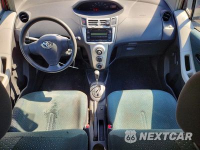 Zdjęcie 8 z 12 samochodu: 2007 TOYOTA YARIS BASE VIN:JTDJT903075040585 - miniatura