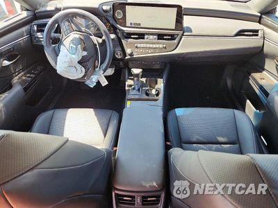 Zdjęcie 8 z 13 samochodu: 2025 LEXUS ES 300H BASE VIN:58ADA1C1XSU057752 - miniatura