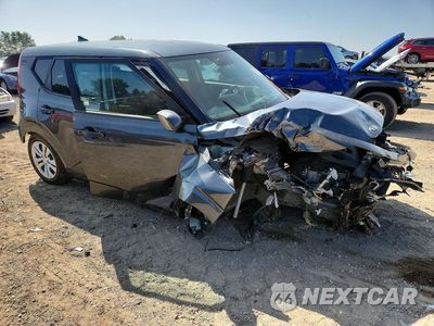 Czwarte zdjęcie samochodu z boku: 2021 KIA SOUL LX VIN:KNDJ23AU0M7789734 - miniatura