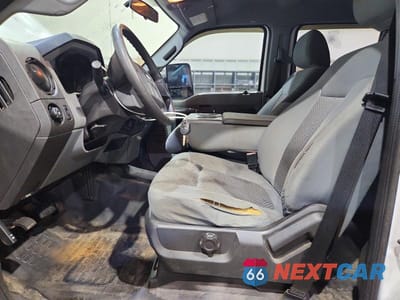Zdjęcie 7 z 12 samochodu: 2013 FORD F250 SUPER DUTY VIN:1FT7W2B68DEA95555 - miniatura