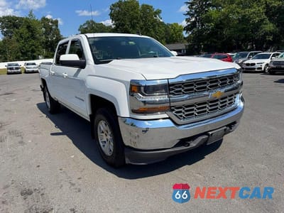 Czwarte zdjęcie samochodu z boku: 2016 CHEVROLET SILVERADO K1500 LT VIN:3GCUKREC5GG199801 - miniatura