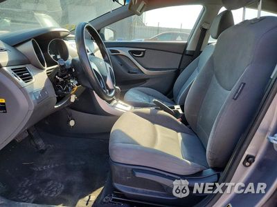 Zdjęcie 7 z 12 samochodu: 2013 HYUNDAI ELANTRA GLS VIN:KMHDH4AE9DU702954 - miniatura