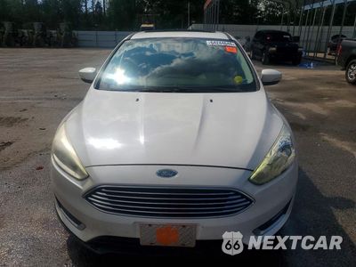 Piąte zdjęcie samochodu w środku: 2017 FORD FOCUS TITANIUM VIN:1FADP3N29HL279523 - miniatura