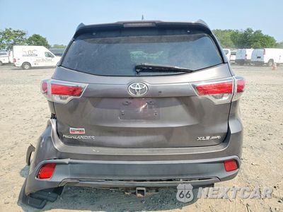 Zdjęcie 6 z 13 samochodu: 2015 TOYOTA HIGHLANDER XLE VIN:5TDJKRFH2FS169118 - miniatura