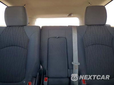 Zdjęcie 10 z 13 samochodu: 2017 CHEVROLET TRAVERSE LS VIN:1GNKRFKD8HJ219559 - miniatura