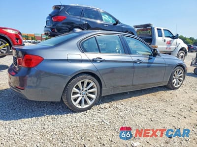 Trzecie zdjęcie samochodu z tyłu: 2012 BMW 328 I VIN:WBA3A5C53CF348453 - miniatura