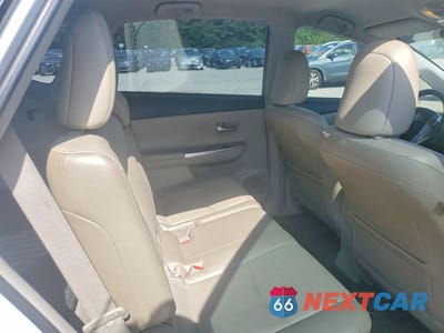 Zdjęcie 10 z 12 samochodu: 2012 TOYOTA PRIUS V FIVE VIN:JTDZN3EU4C3046553 - miniatura