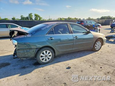 Trzecie zdjęcie samochodu z tyłu: 2002 TOYOTA CAMRY LE VIN:4T1BE32K72U516454 - miniatura