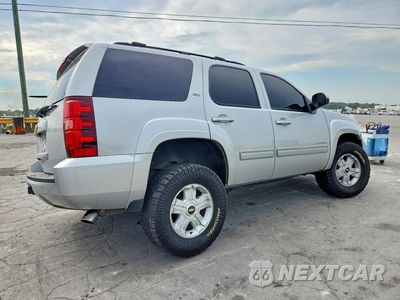 Trzecie zdjęcie samochodu z tyłu: 2013 CHEVROLET TAHOE K1500 LT VIN:1GNSKBE00DR276453 - miniatura