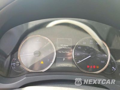 Zdjęcie 9 z 12 samochodu: 2018 LEXUS IS 300 VIN:JTHC81D20J5030450 - miniatura