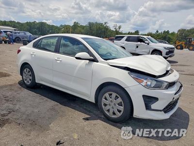 Czwarte zdjęcie samochodu z boku: 2022 KIA RIO LX VIN:3KPA24AD0NE444016 - miniatura