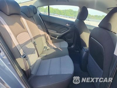 Zdjęcie 10 z 12 samochodu: 2017 KIA FORTE S VIN:3KPFL4A7XHE113963 - miniatura