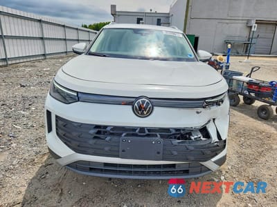 Piąte zdjęcie samochodu w środku: 2026 VOLKSWAGEN TIGUAN SE VIN:3VVER7RM5TM081283 - miniatura