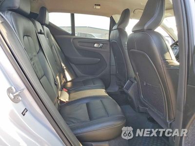 Zdjęcie 11 z 13 samochodu: 2022 VOLVO XC40 T4 MOMENTUM VIN:YV4AC2HK1N2725645 - miniatura