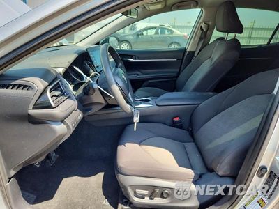 Zdjęcie 7 z 13 samochodu: 2022 TOYOTA CAMRY LE VIN:4T1C11AK2NU062446 - miniatura