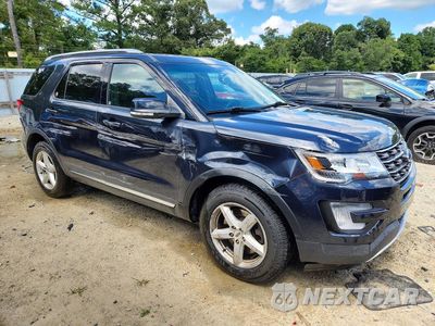 Czwarte zdjęcie samochodu z boku: 2017 FORD EXPLORER XLT VIN:1FM5K8D86HGA07063 - miniatura