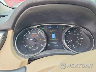 Zdjęcie 9 z 14 samochodu: 2015 NISSAN ROGUE SL VIN:5N1AT2MV2FC817048 - miniatura
